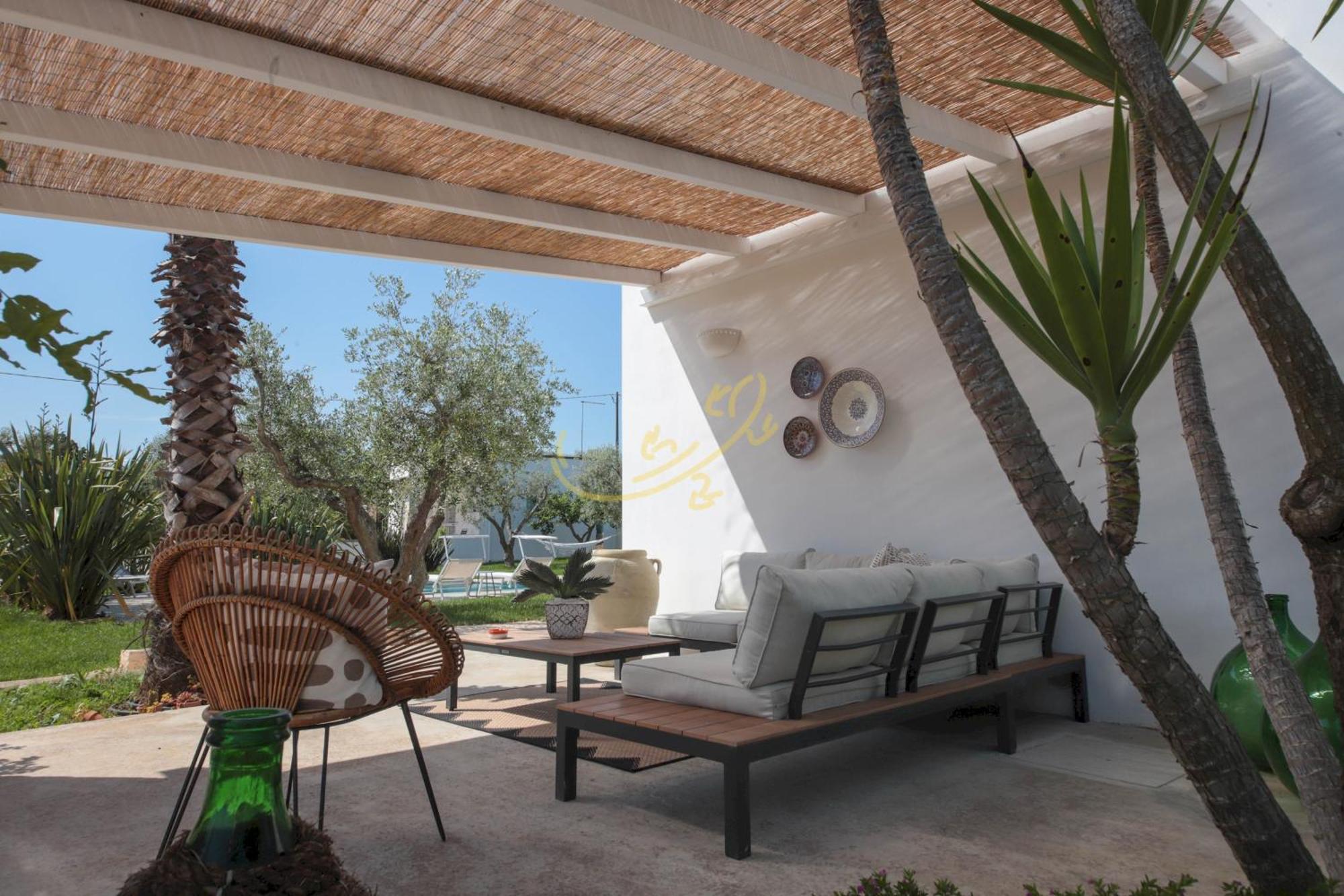 오스투니 Td Dimora Del Giglio With Organic Garden With Pool 빌라 외부 사진