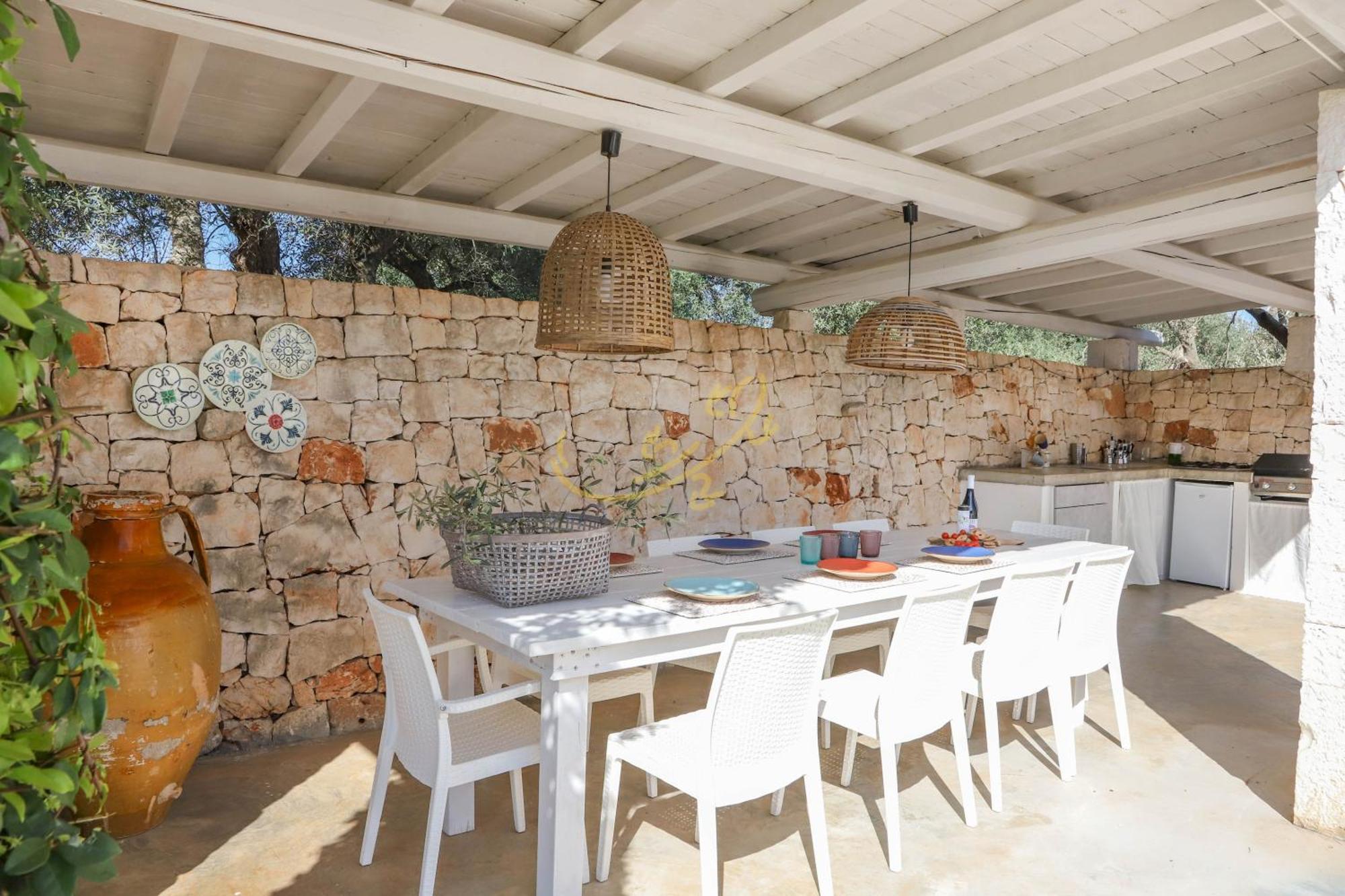 오스투니 Td Dimora Del Giglio With Organic Garden With Pool 빌라 외부 사진